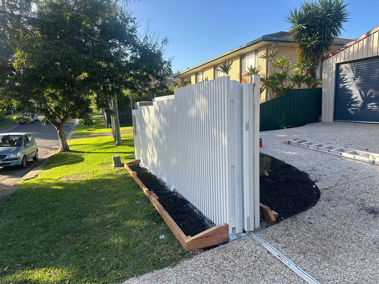 Fence painting